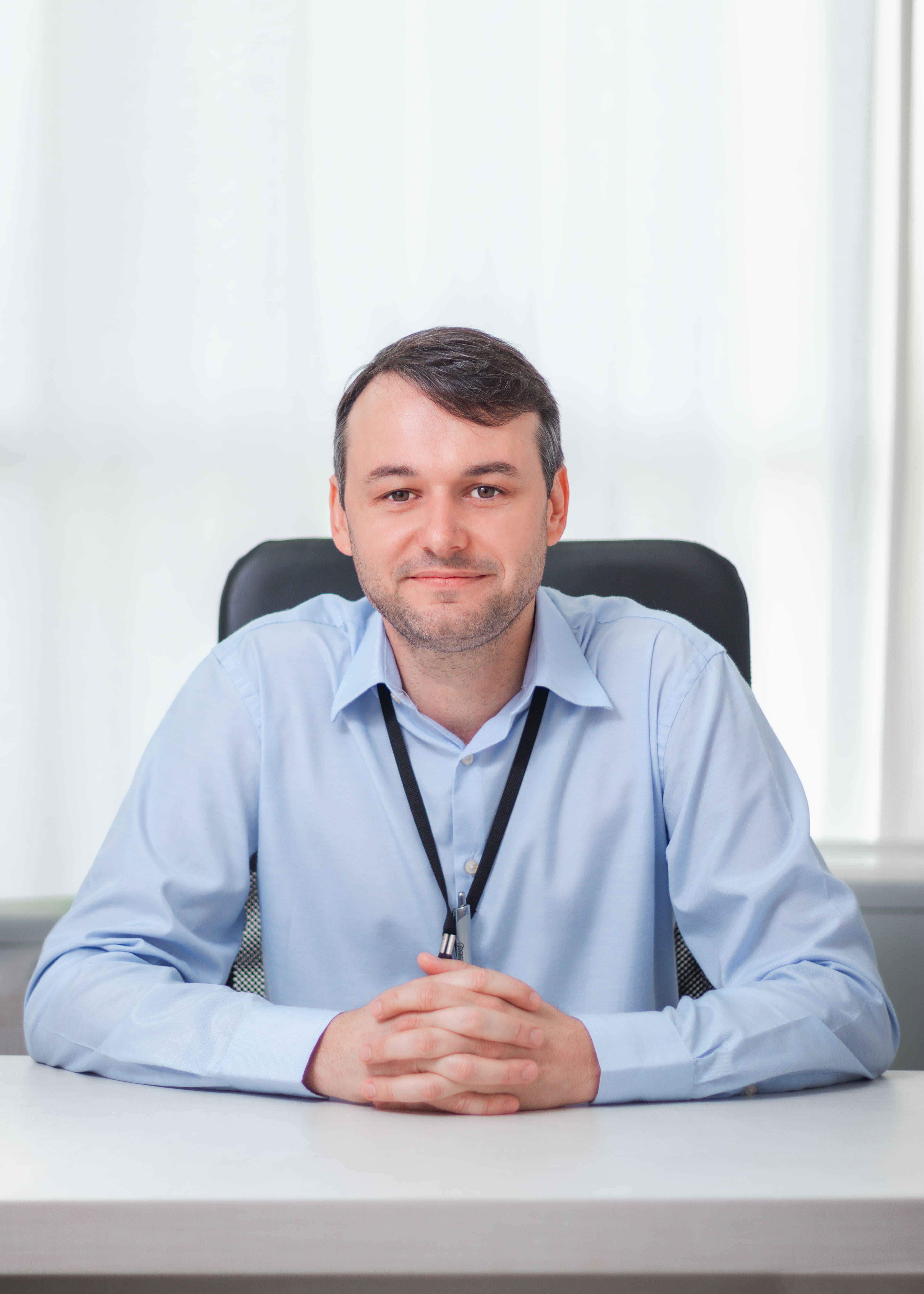 Rodrigo Wrasse em seu escritório